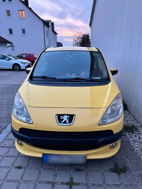 Peugeot 1007