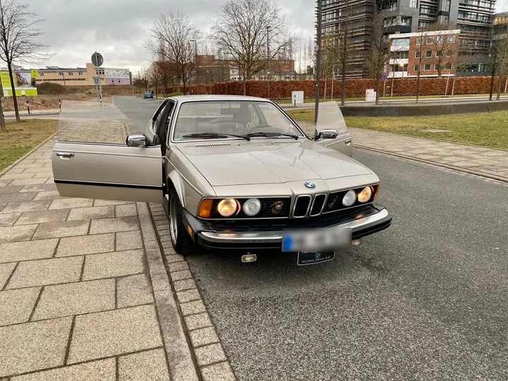 BMW 635