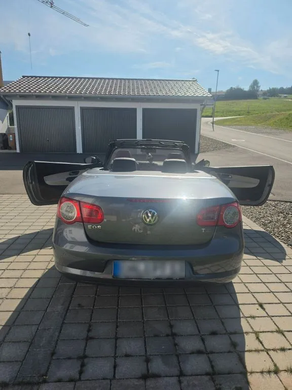 Volkswagen Eos