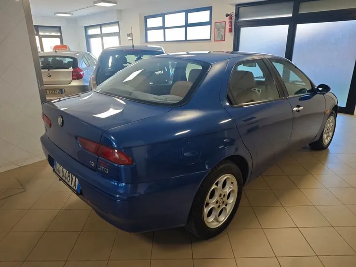 Alfa Romeo 156