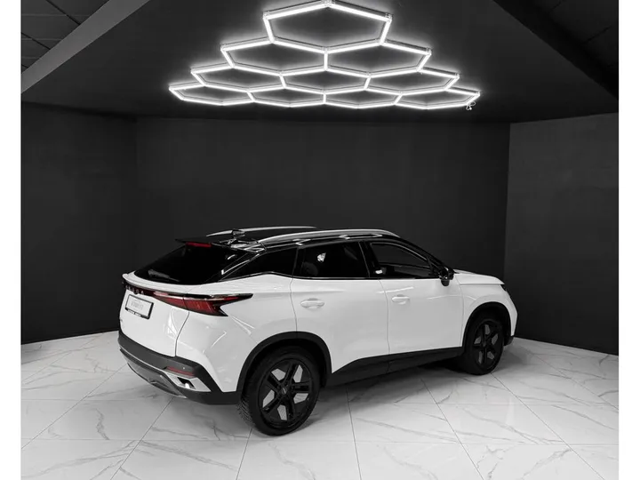OMODA 5