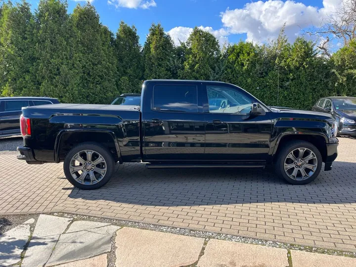 GMC Sierra