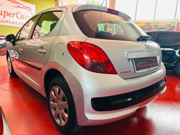 Peugeot 207