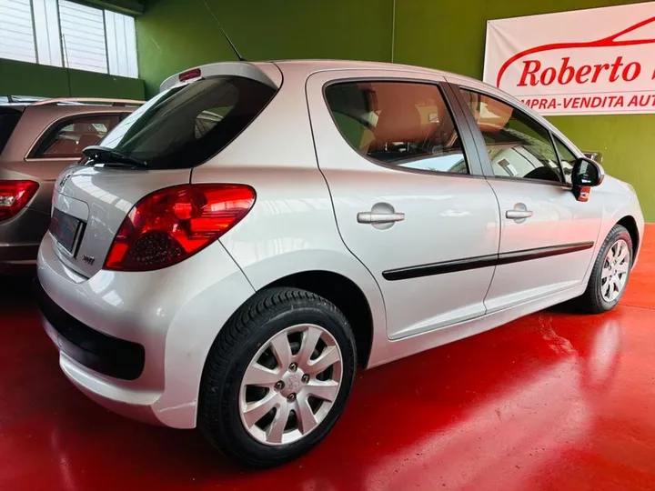 Peugeot 207