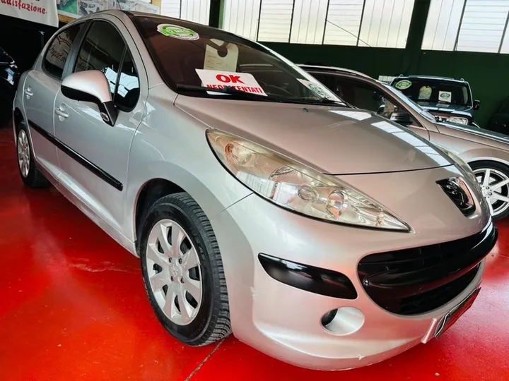 Peugeot 207