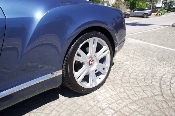Bentley Continental GTC