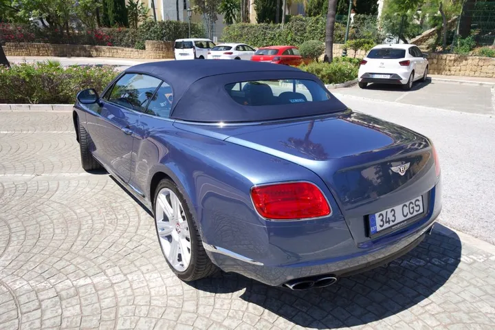 Bentley Continental GTC