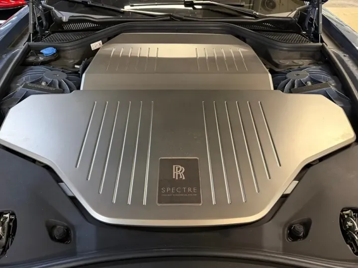 Rolls-Royce Spectre