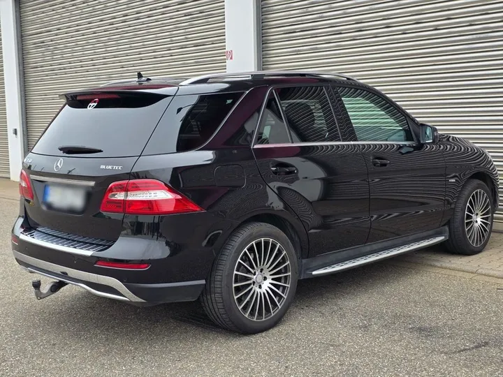 Mercedes-Benz ML 350