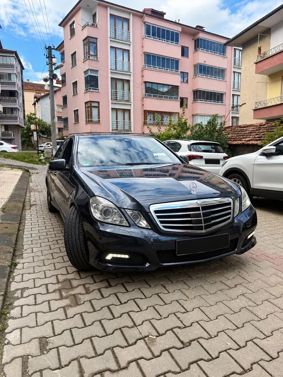 Mercedes-Benz E 350