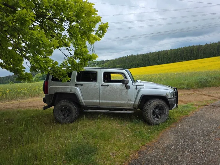 Hummer H3