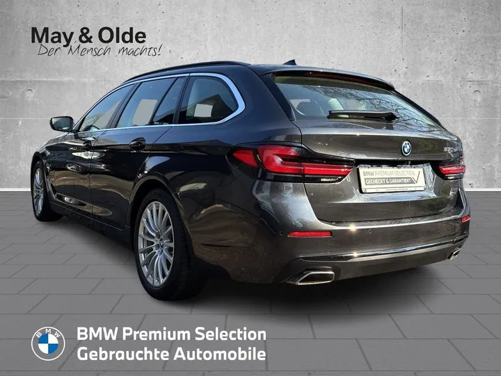 BMW 530