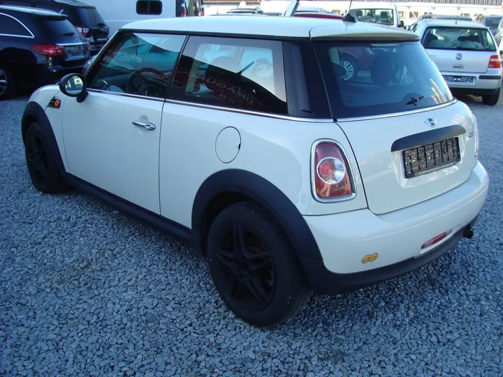 MINI ONE