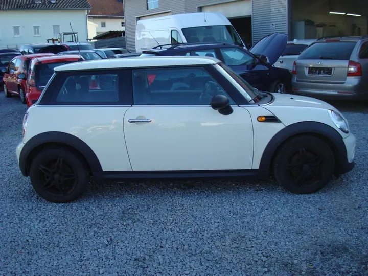 MINI ONE