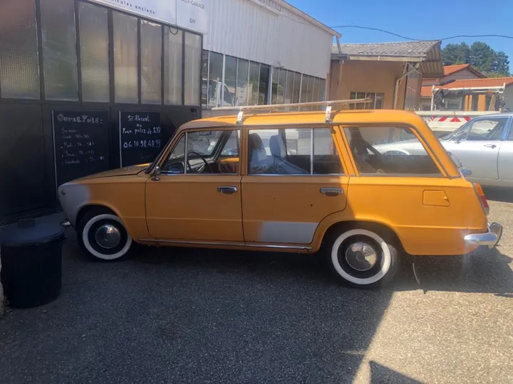Lada 1200