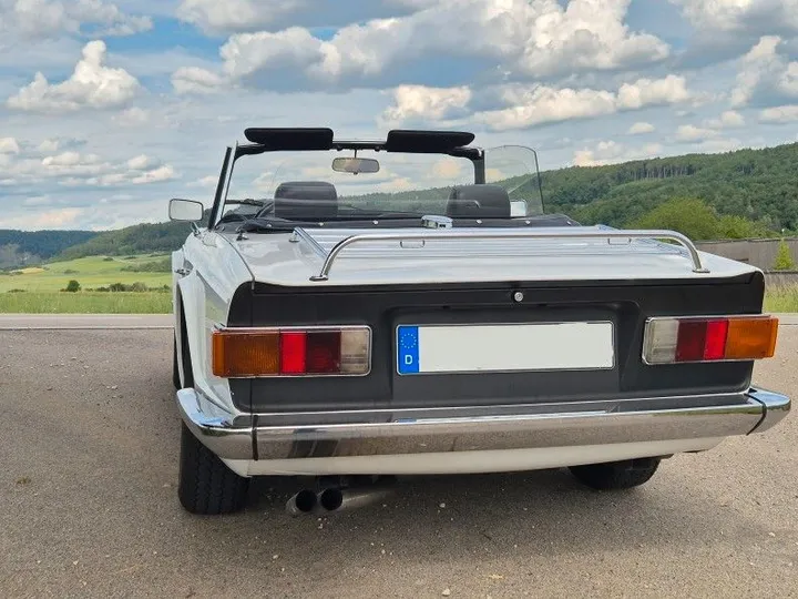 Triumph TR6