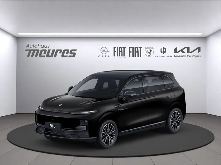 Leapmotor B10