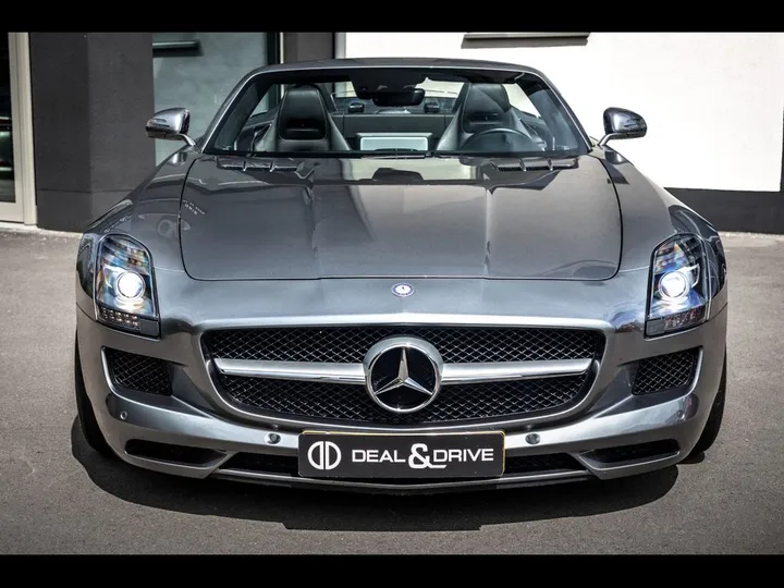 Mercedes-Benz SLS AMG