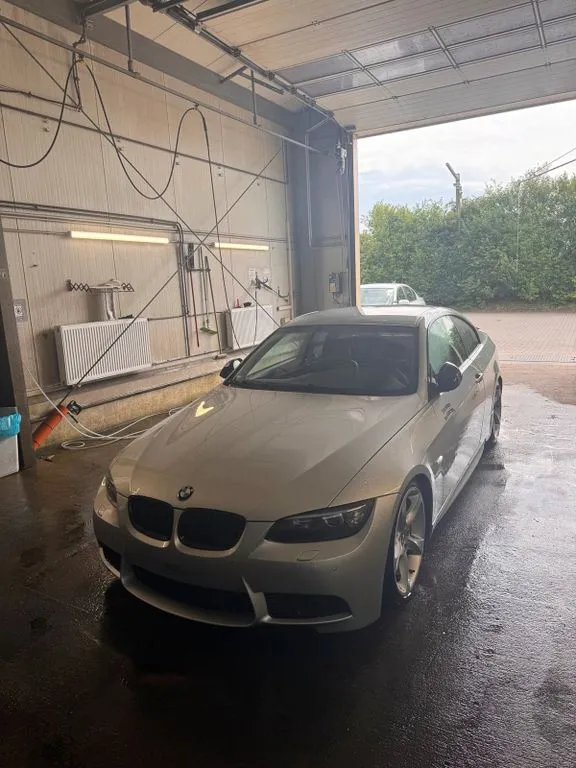 BMW 335