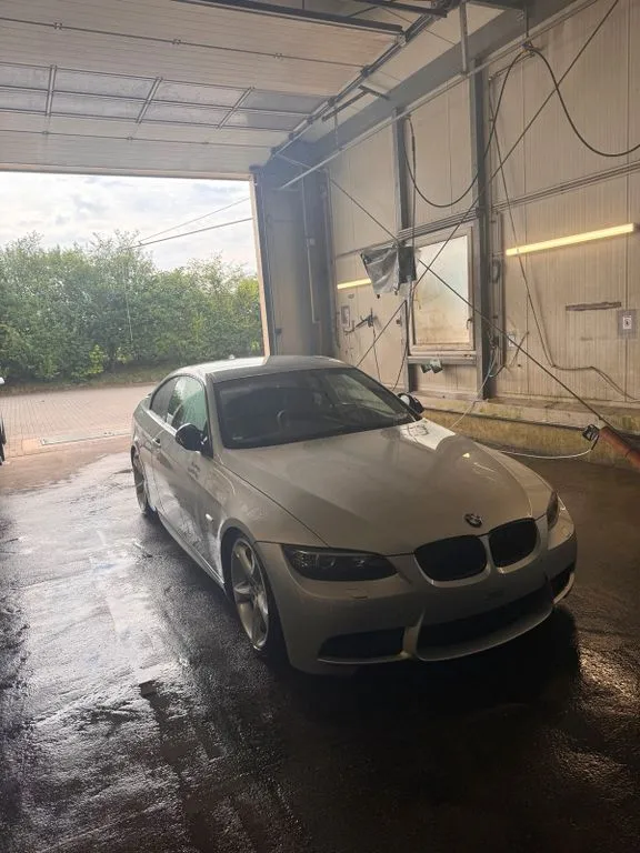 BMW 335