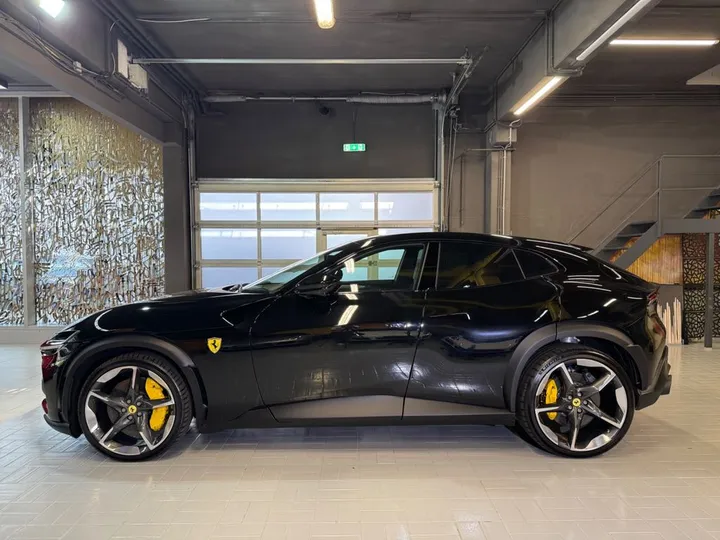 Ferrari Purosangue
