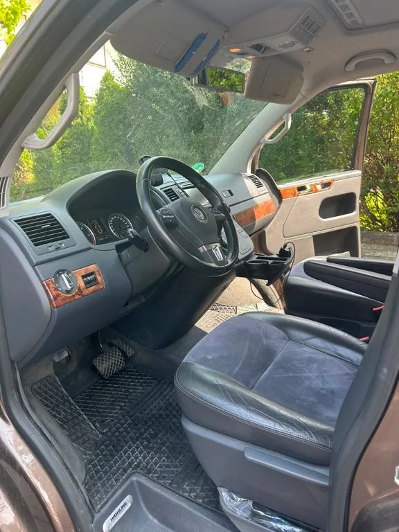 Volkswagen T5 Multivan