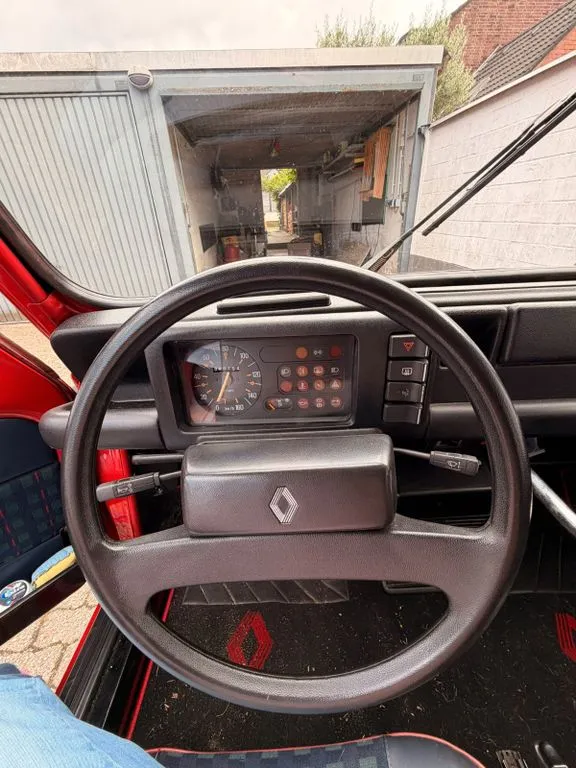 Renault R 4