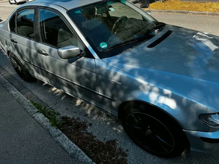 BMW 318