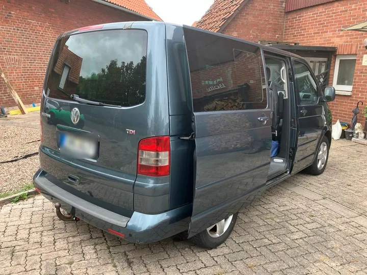 Volkswagen T5 Multivan