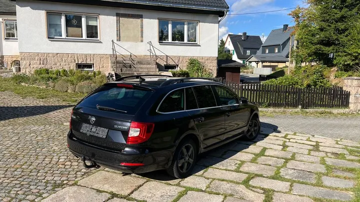 Škoda Superb