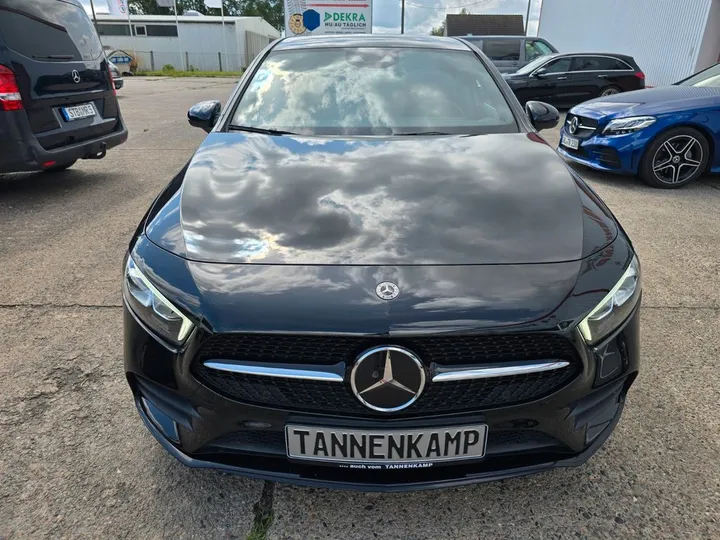 Mercedes-Benz A 200