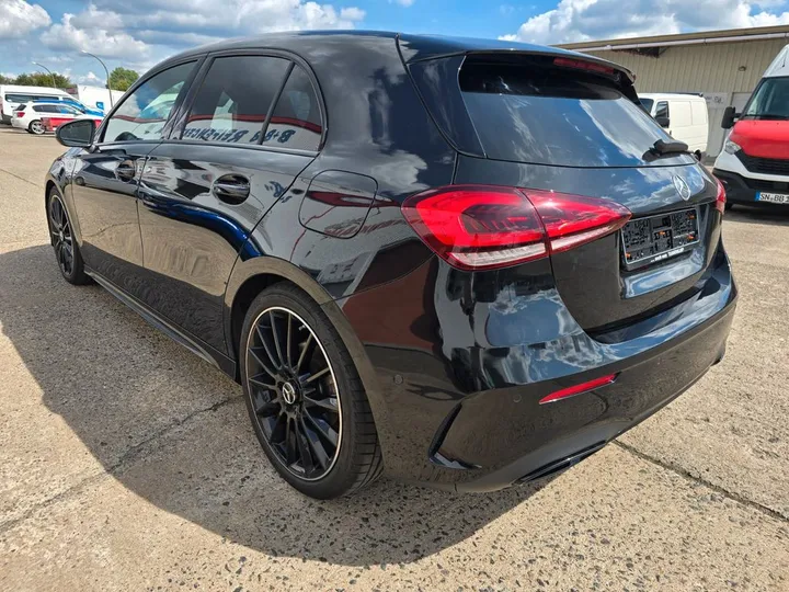 Mercedes-Benz A 200
