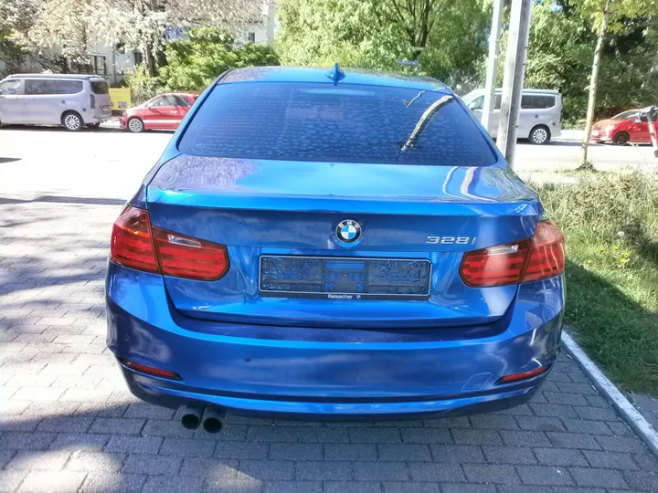 BMW 328