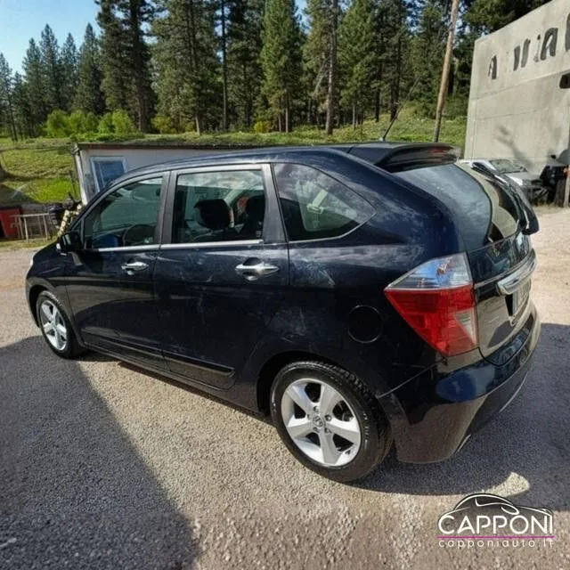 Honda FR-V
