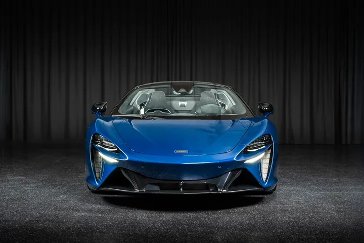 McLaren Artura