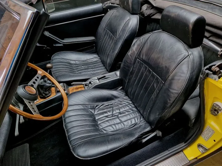 Fiat 124 Spider
