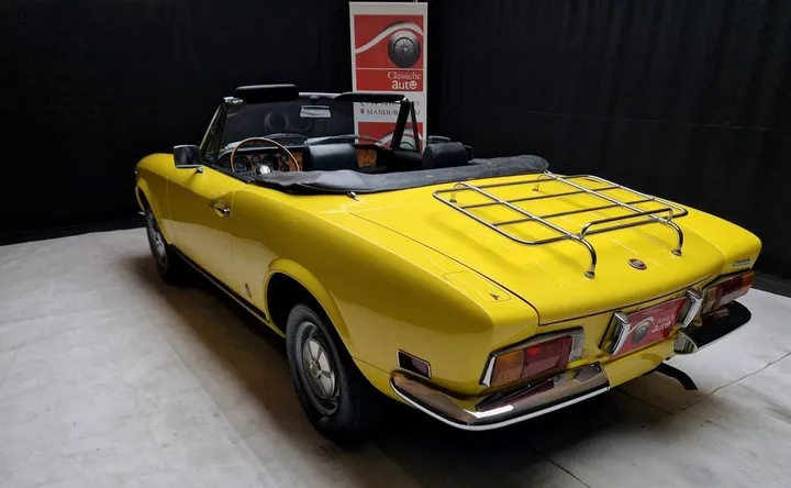 Fiat 124 Spider