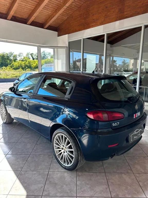 Alfa Romeo 147