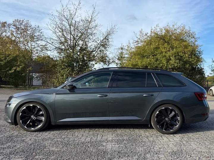 Škoda Superb