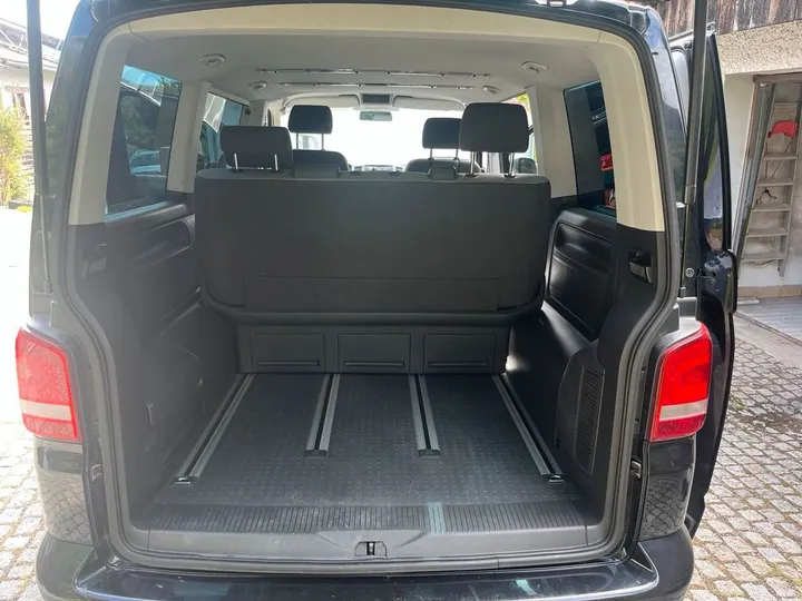 Volkswagen T5 Multivan