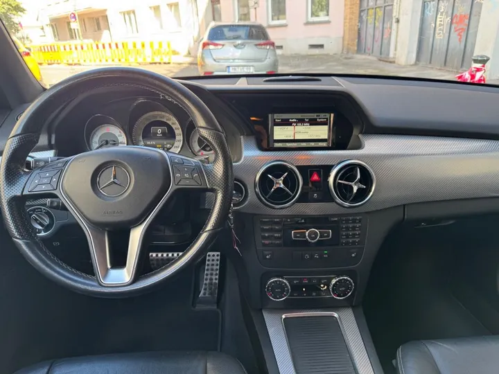 Mercedes-Benz GLK 200