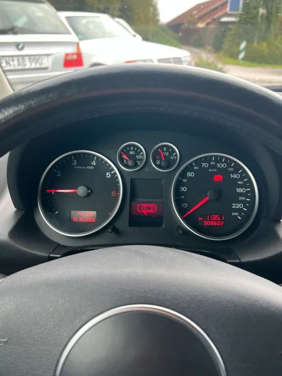 Audi A2