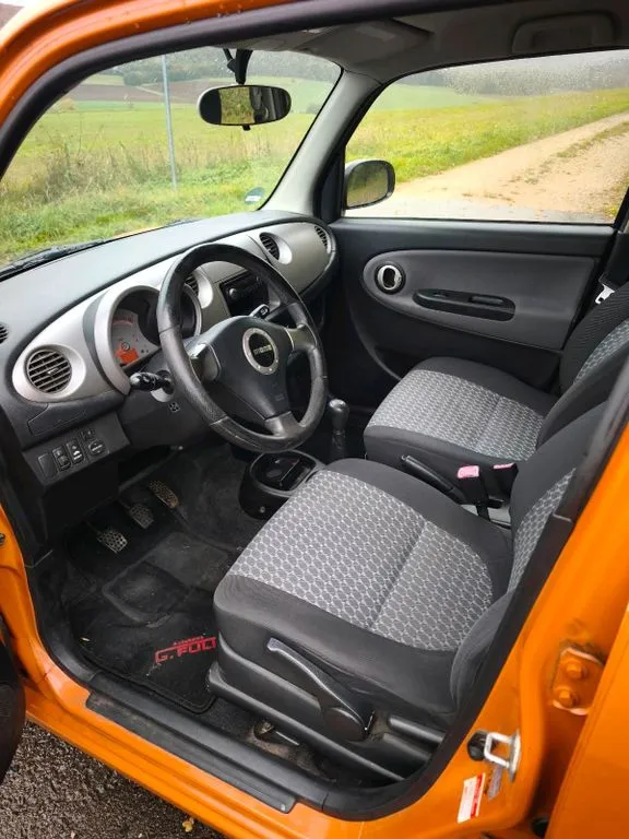 Daihatsu TREVIS