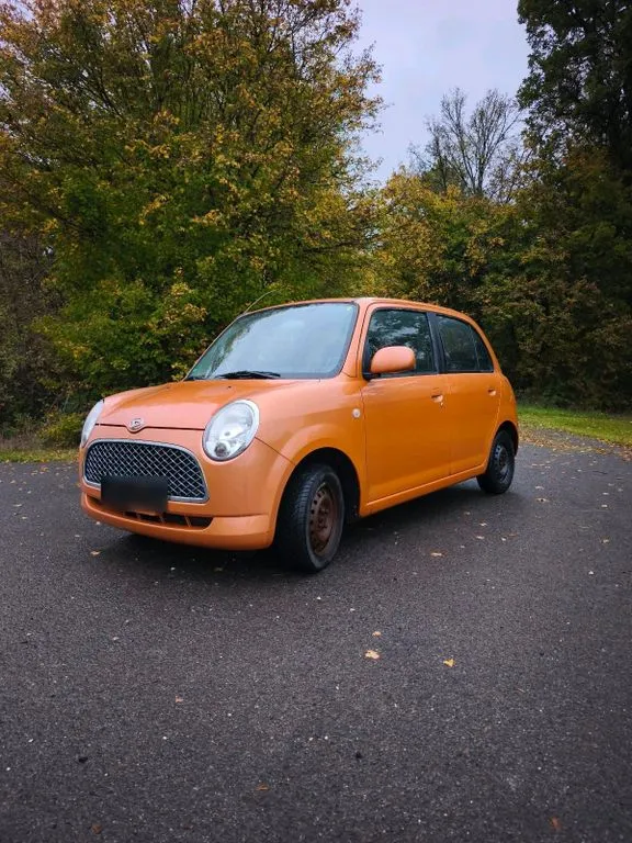 Daihatsu TREVIS