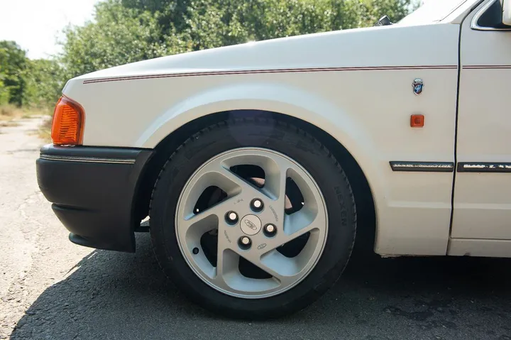 Ford Escort