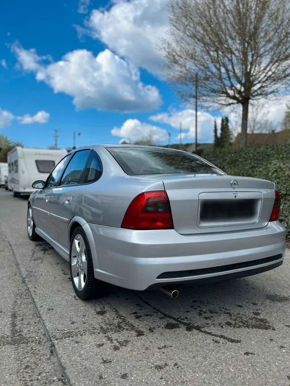 Opel Vectra
