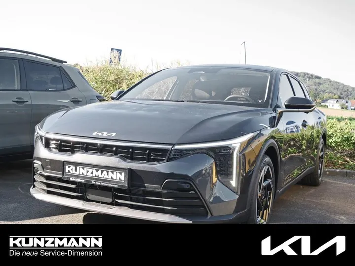 Kia K4