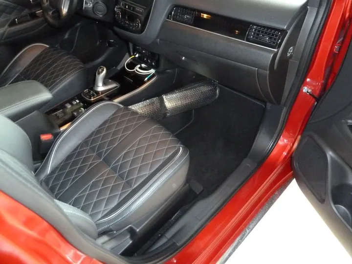 Mitsubishi Plug-in Hybrid Outlander