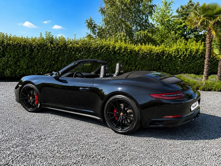 Porsche 991