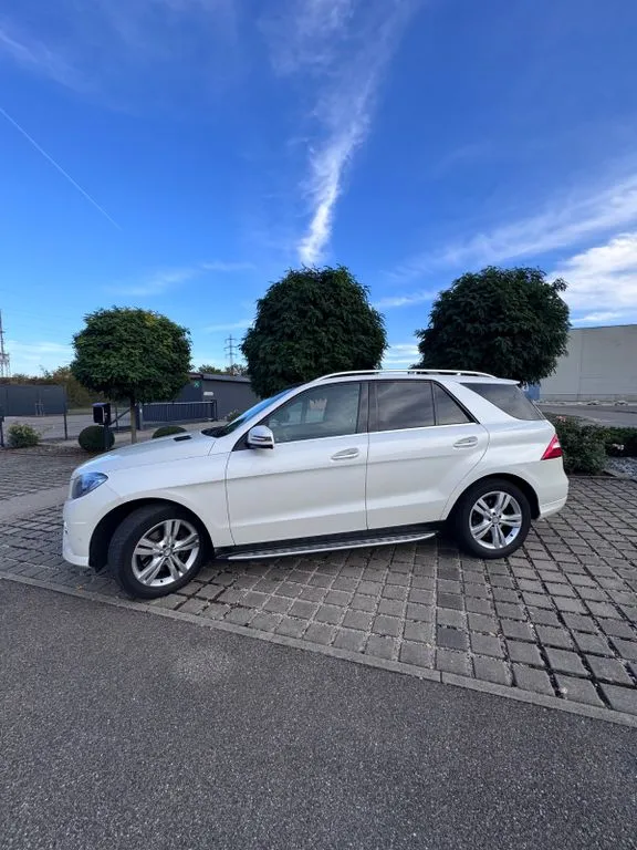 Mercedes-Benz ML 350